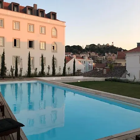 Mouraria Apto Apartman *